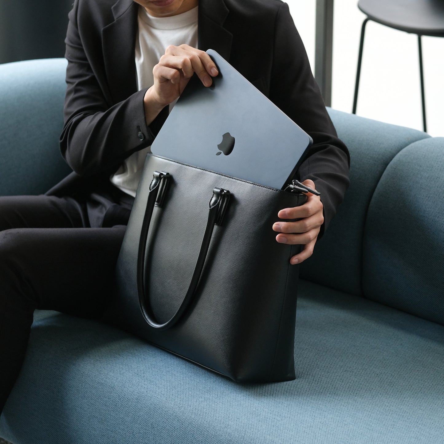 <アウトレット>Italian Saffiano Leather Tote (Black)