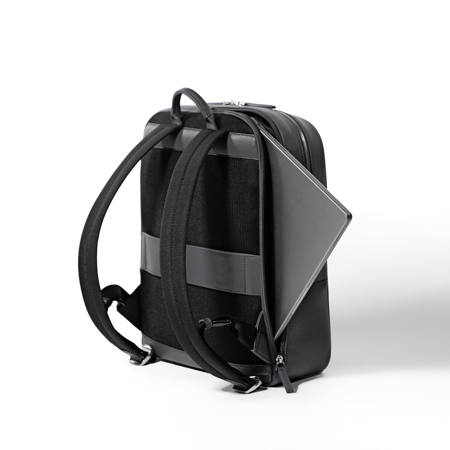 <アウトレット>Full Grain Leather Backpack (Navy-Nylon)